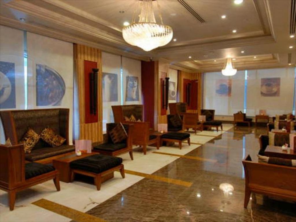 636753859166747515_Royal Inn Al-Nokhba Hotel.jpg